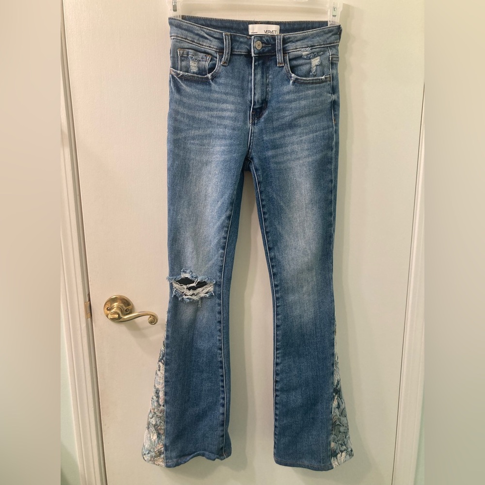 Vervet by Flying Monkey Bella Distressed Flare Paneled Jeans size 26